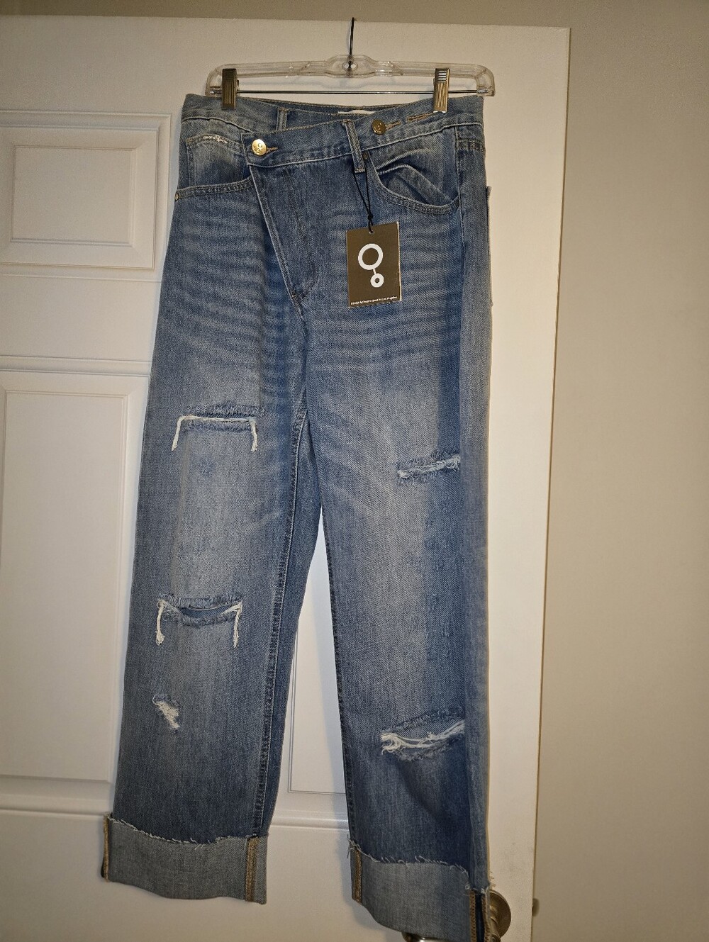 Distressed Straight-Leg Blue Jeans